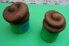 Airbrushing a Cupcake 8