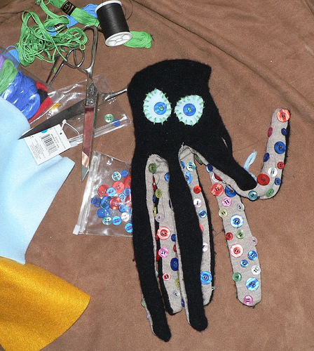 Henri, the Octo-puppet