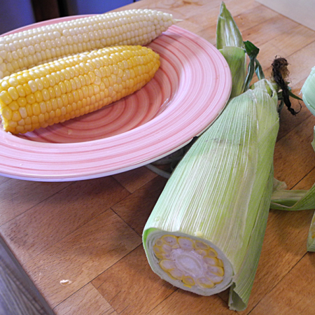tutorial on how to microwave corn on the cob